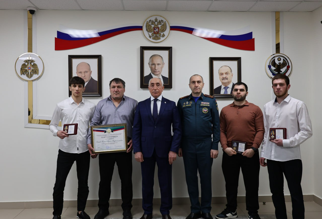 Герои среди нас